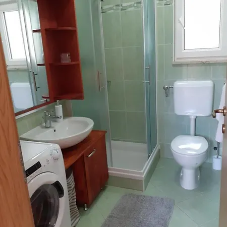 Eva Apartment *